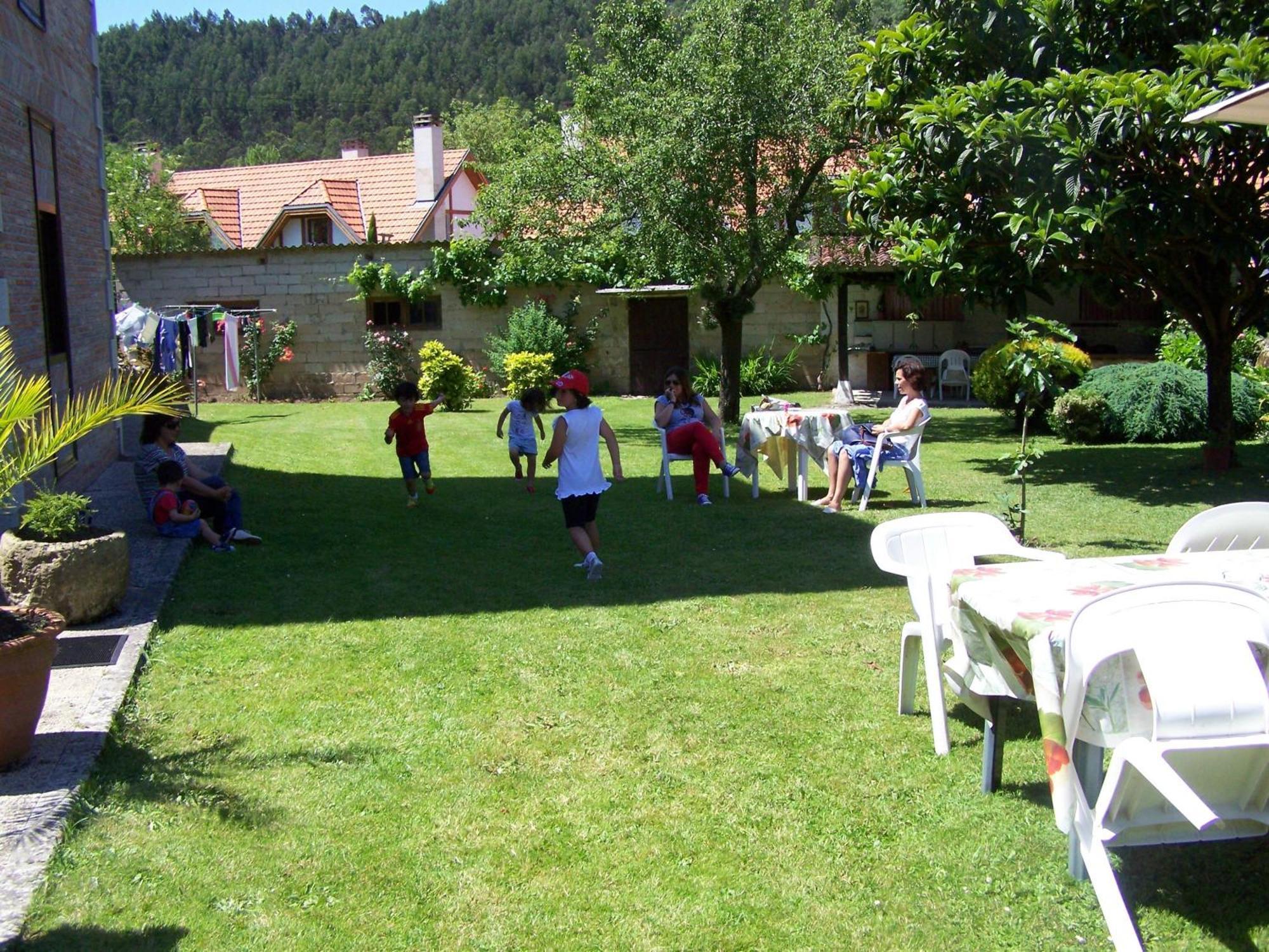 Posada De Muno Muñorrodero Extérieur photo